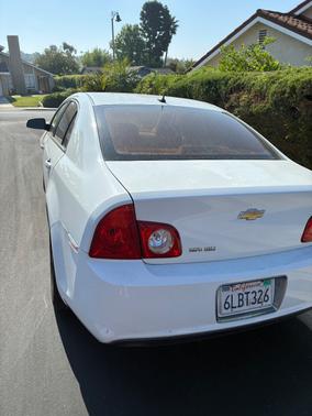 White 2010 Chevrolet Malibu LS