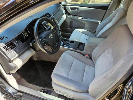 2016 Toyota Camry Hybrid LE