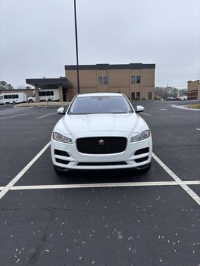 2018 Jaguar F-PACE 30t Premium