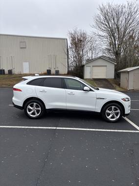 2018 Jaguar F-PACE 30t Premium
