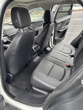 2018 Jaguar F-PACE 30t Premium