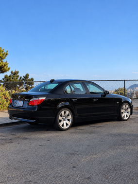 Black 2007 BMW 530 i