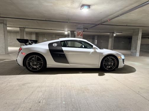 2012 Audi R8 5.2 quattro