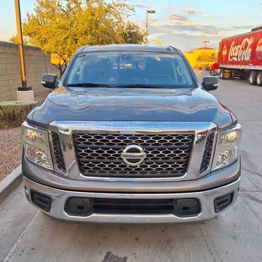 2018 Nissan Titan SV