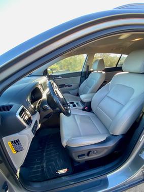 2020 Kia Sportage EX