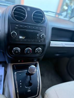 Blue 2014 Jeep Compass Sport