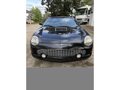 2002 Ford Thunderbird Deluxe