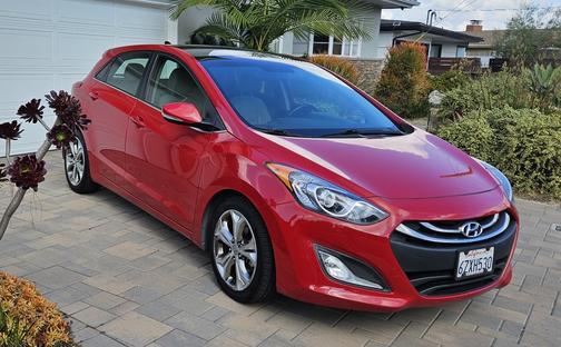 2013 Hyundai Elantra GT Base