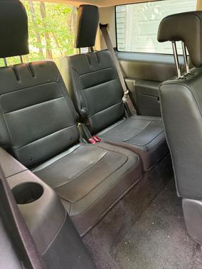 White 2019 Ford Flex SEL