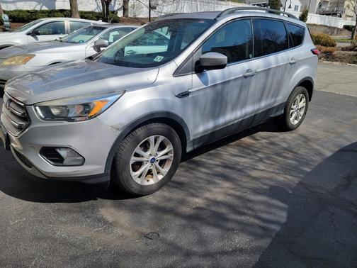 Silver 2018 Ford Escape SE
