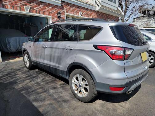 Silver 2018 Ford Escape SE