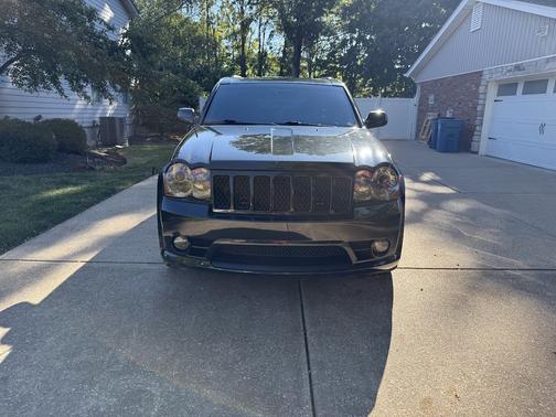 2010 Jeep Grand Cherokee SRT8