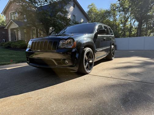 2010 Jeep Grand Cherokee SRT8