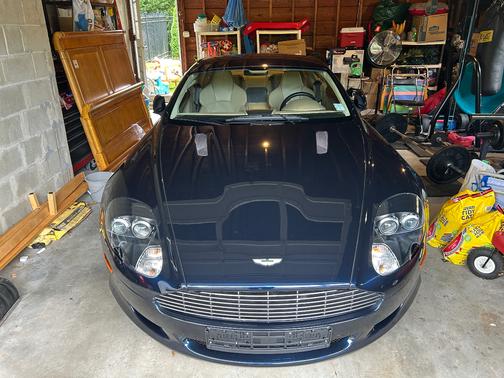 2005 Aston Martin DB9 Base