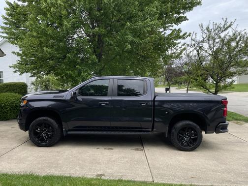 Gray 2022 Chevrolet Silverado 1500 LT Trail Boss