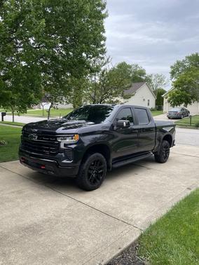 Gray 2022 Chevrolet Silverado 1500 LT Trail Boss