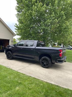 Gray 2022 Chevrolet Silverado 1500 LT Trail Boss