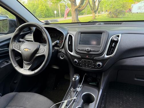 Black 2018 Chevrolet Equinox LT