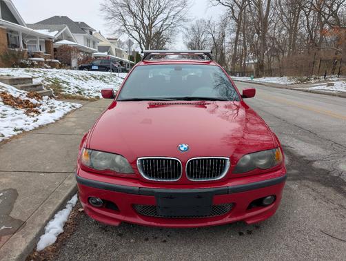 2004 BMW 330 i