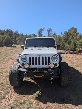 White 2017 Jeep Wrangler Unlimited Sport