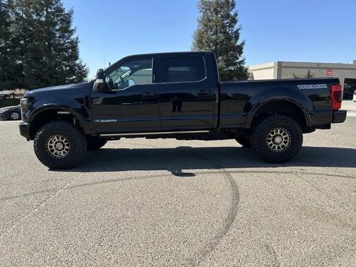 Black 2021 Ford F-350 Lariat