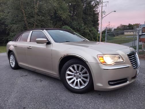 2012 Chrysler 300 Base
