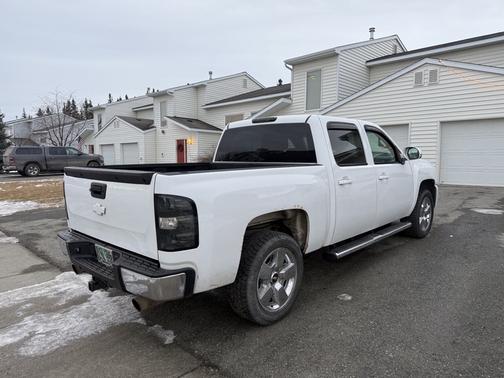 2009 Chevrolet Silverado 1500 LTZ Crew Cab