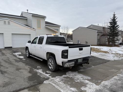 2009 Chevrolet Silverado 1500 LTZ Crew Cab