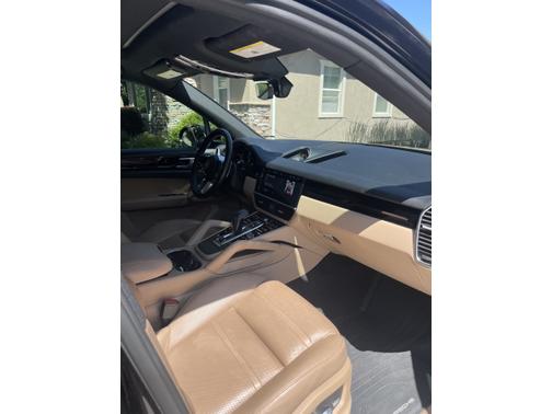 2019 Porsche Cayenne Cayenne