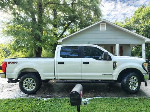 White 2021 Ford F-250 XL
