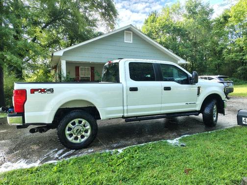White 2021 Ford F-250 XL