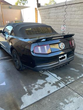 2012 Ford Mustang V6 Premium
