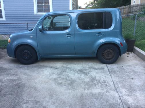 Photo 1 of 5 of 2009 Nissan Cube 1.8 S