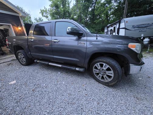 Gray 2014 Toyota Tundra 1794