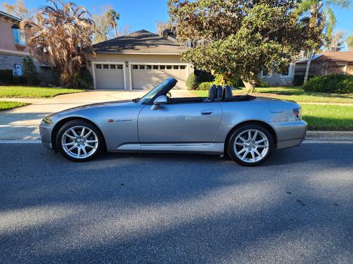 2004 Honda S2000 Base