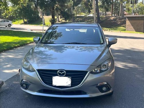 Silver 2016 Mazda Mazda3 i Grand Touring