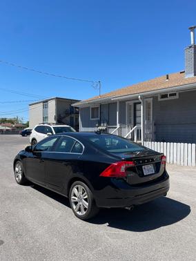 Black 2013 Volvo S60 T6 Premier Plus