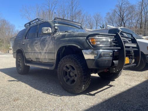 1996 Toyota 4Runner SR5 4WD
