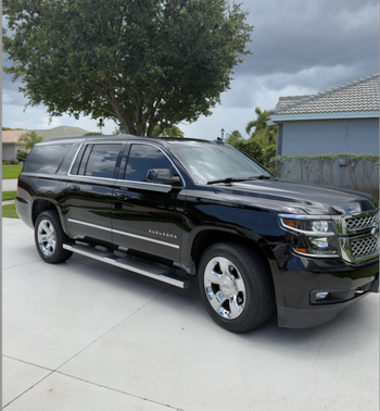 Black 2018 Chevrolet Suburban LT