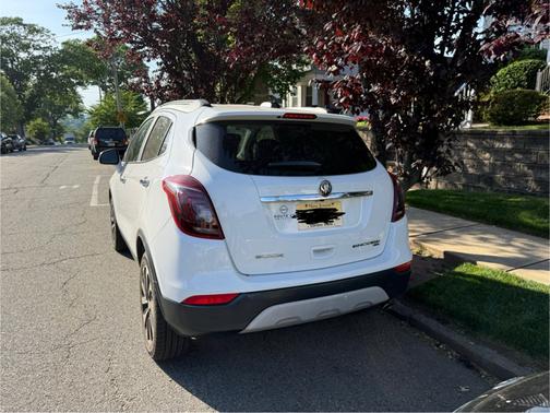 White 2017 Buick Encore Preferred II