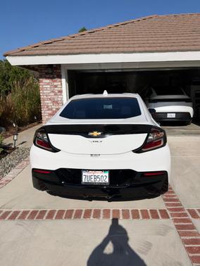 White 2017 Chevrolet Volt LT