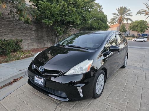 Black 2012 Toyota Prius v Five