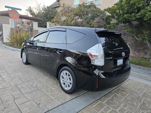 Black 2012 Toyota Prius v Five