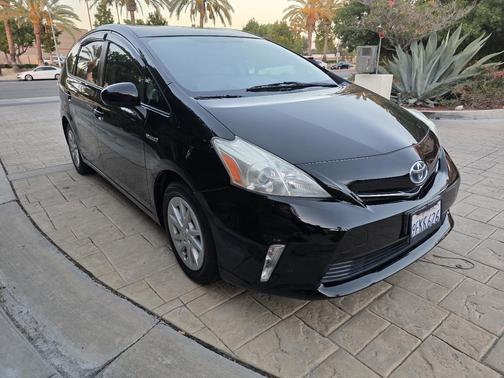 Black 2012 Toyota Prius v Five