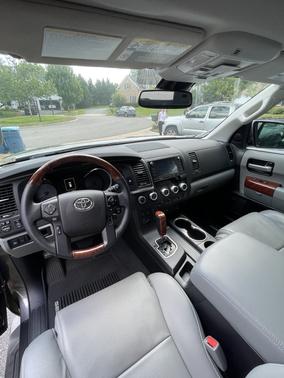 2021 Toyota Sequoia Platinum