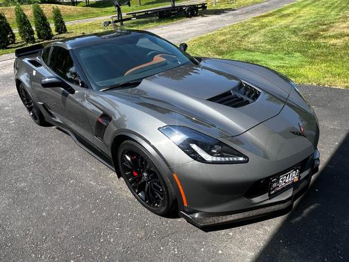Gray 2015 Chevrolet Corvette Z06 Hardtop