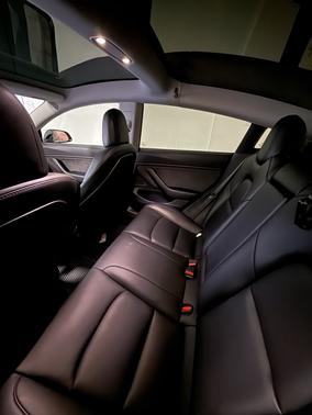 2019 Tesla Model 3 Performance