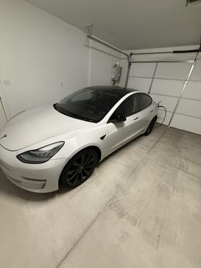 2019 Tesla Model 3 Performance