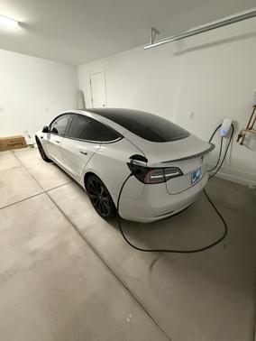 2019 Tesla Model 3 Performance