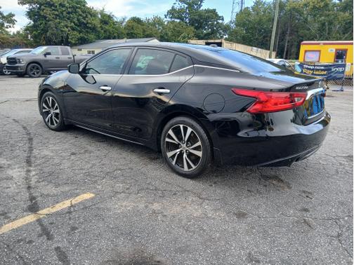 Black 2017 Nissan Maxima 3.5 S